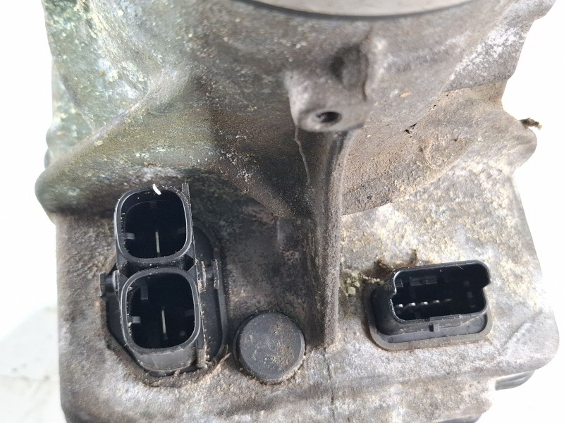 Recambio de bomba direccion asistida para peugeot 308 referencia OEM IAM 9673536580  