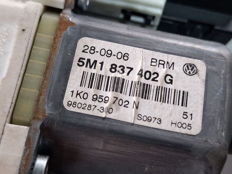 Recambio de elevalunas delantero derecho para volkswagen golf plus v (5m1, 521) 1.9 tdi referencia OEM IAM 5M1837402G / 1K095979