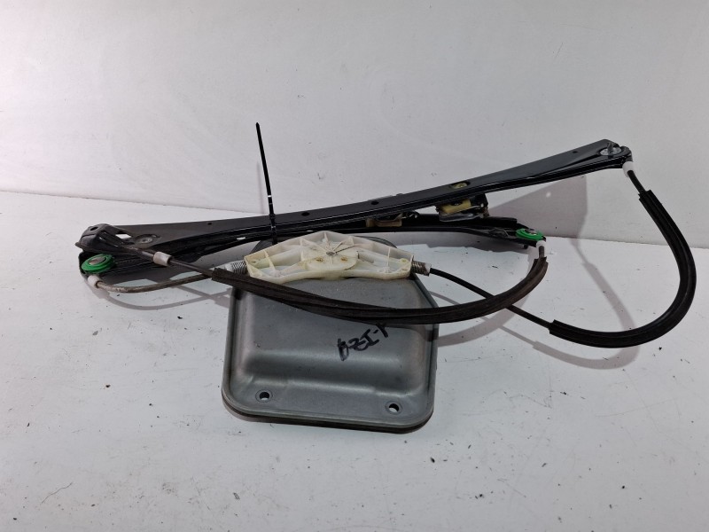 Recambio de elevalunas delantero izquierdo para volkswagen golf plus v (5m1, 521) 1.9 tdi referencia OEM IAM 5M1837401G / 1K0959