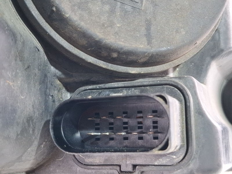 Recambio de faro delantero izquierdo para volkswagen golf plus v (5m1, 521) 1.9 tdi referencia OEM IAM 5M1941005D  