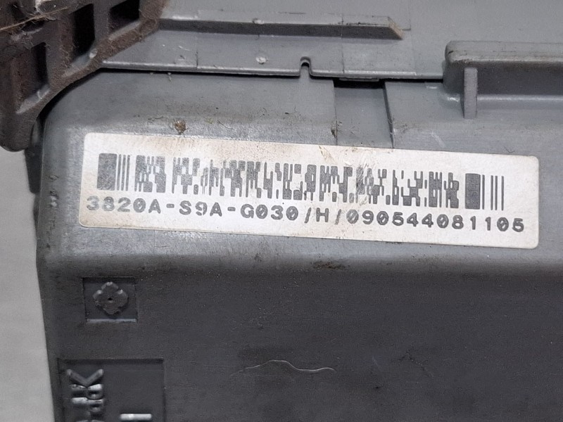 Recambio de caja reles / fusibles para honda cr referencia OEM IAM S9AG03000  