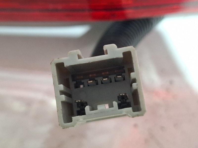 Recambio de piloto trasero derecho para honda cr referencia OEM IAM P5007R  