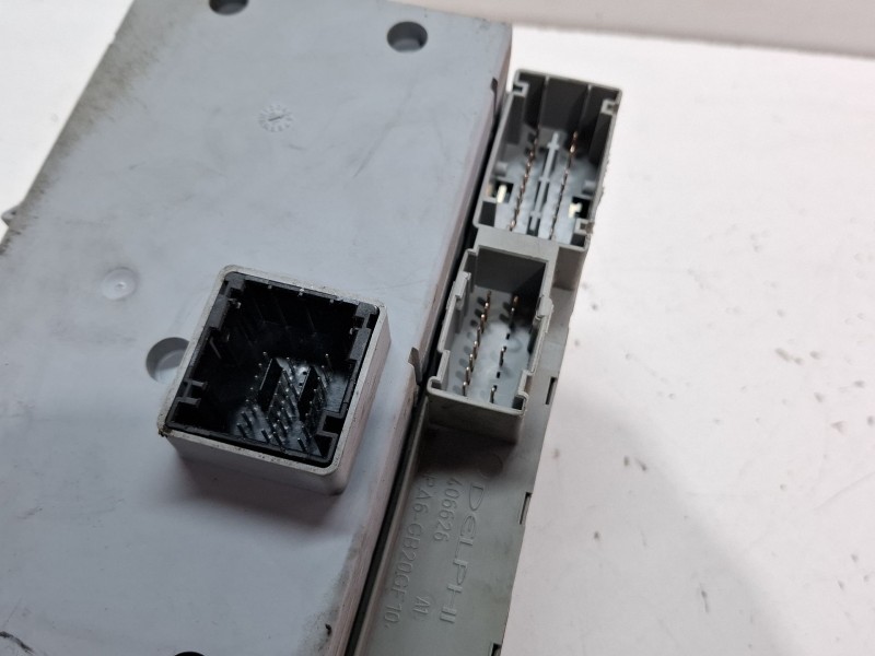 Recambio de caja reles / fusibles para fiat punto referencia OEM IAM 51735172NPL  