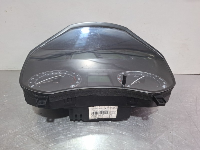 Recambio de cuenta kilometros para skoda octavia ii (1z3) 2.0 tdi 16v referencia OEM IAM v1610056  