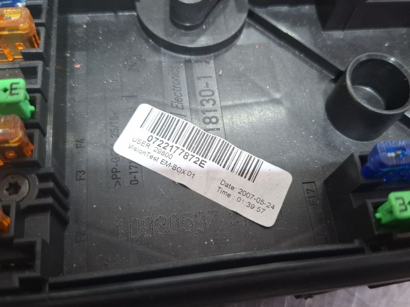 Recambio de caja reles / fusibles para skoda octavia ii (1z3) 2.0 tdi 16v referencia OEM IAM 1K0937125A  