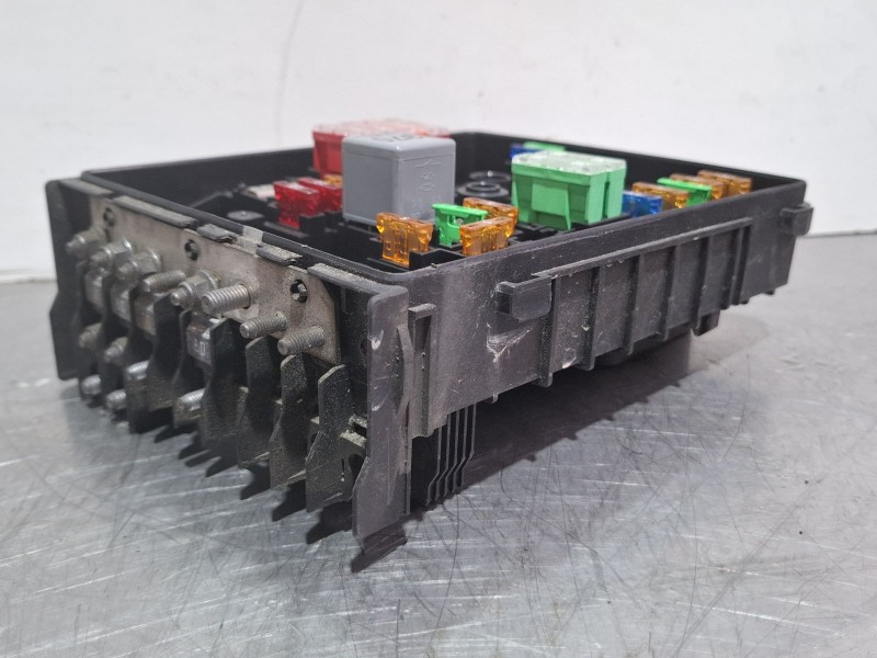 Recambio de caja reles / fusibles para skoda octavia ii (1z3) 2.0 tdi 16v referencia OEM IAM 1K0937125A  