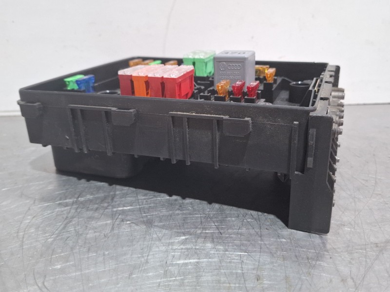 Recambio de caja reles / fusibles para skoda octavia ii (1z3) 2.0 tdi 16v referencia OEM IAM 1K0937125A  