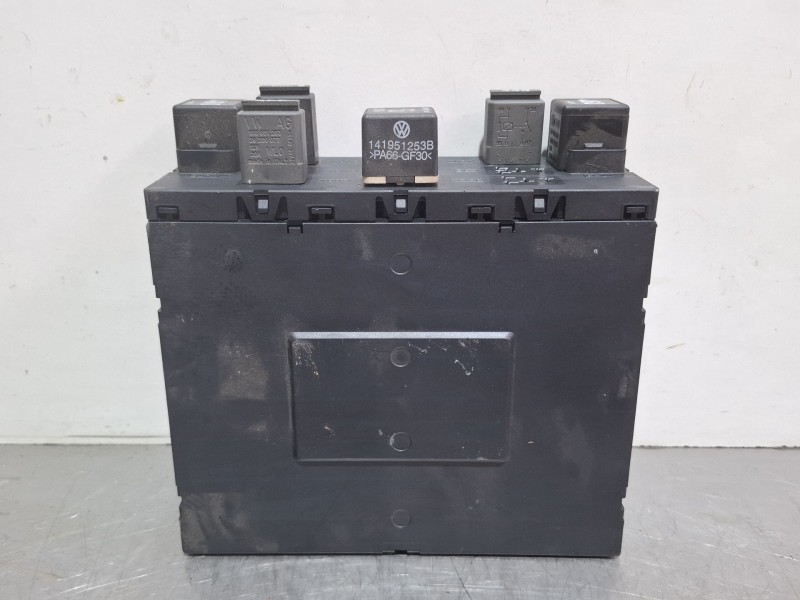 Recambio de caja reles / fusibles para skoda octavia ii (1z3) 2.0 tdi 16v referencia OEM IAM 3C0937049AJ  