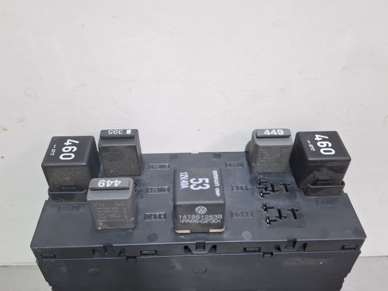 Recambio de caja reles / fusibles para skoda octavia ii (1z3) 2.0 tdi 16v referencia OEM IAM 3C0937049AJ  