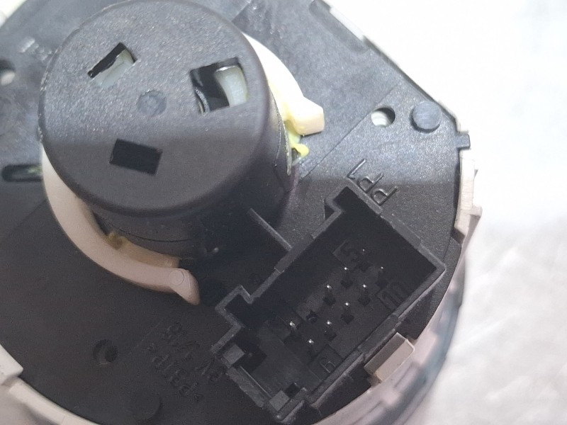 Recambio de llave luces para skoda octavia ii (1z3) 2.0 tdi 16v referencia OEM IAM 1Z0941431C  