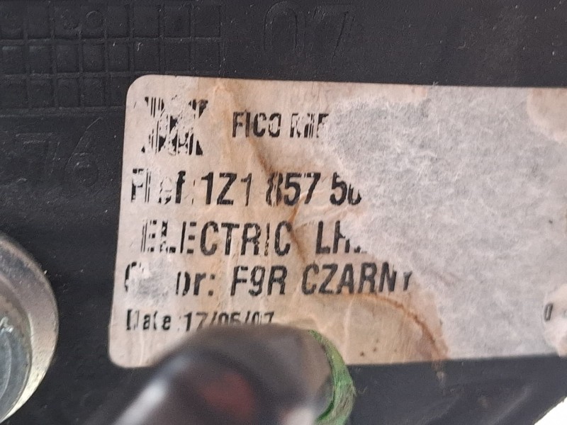 Recambio de espejo retrovisor izquierdo electrico para skoda octavia ii (1z3) 2.0 tdi 16v referencia OEM IAM E9024245  