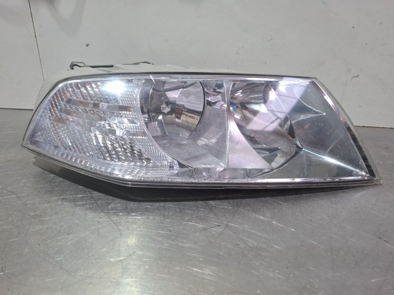 Recambio de faro delantero derecho para skoda octavia ii (1z3) 2.0 tdi 16v referencia OEM IAM   