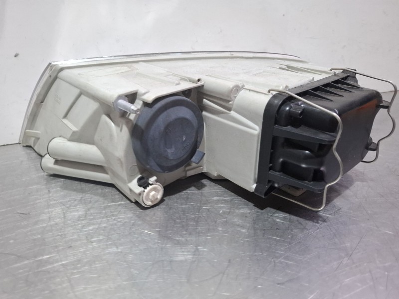 Recambio de faro delantero derecho para skoda octavia ii (1z3) 2.0 tdi 16v referencia OEM IAM   