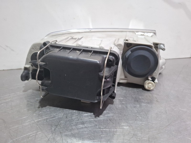 Recambio de faro delantero izquierdo para skoda octavia ii (1z3) 2.0 tdi 16v referencia OEM IAM   