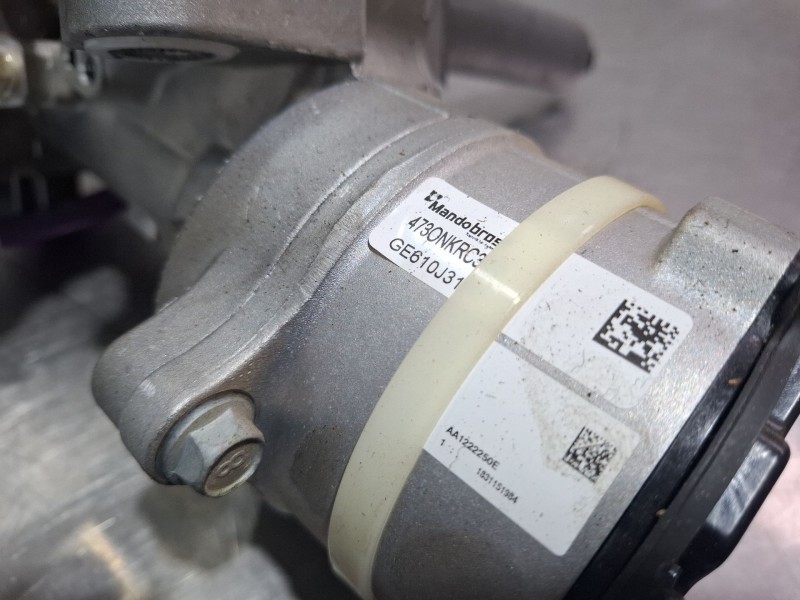 Recambio de columna direccion para kia stonic (yb) 1.2 cvvt referencia OEM IAM 56300H8550  