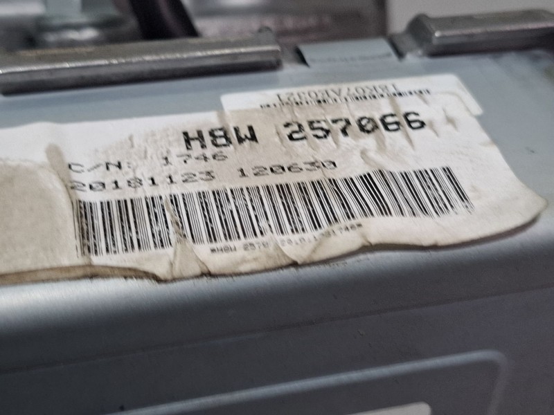 Recambio de columna direccion para kia stonic (yb) 1.2 cvvt referencia OEM IAM 56300H8550  