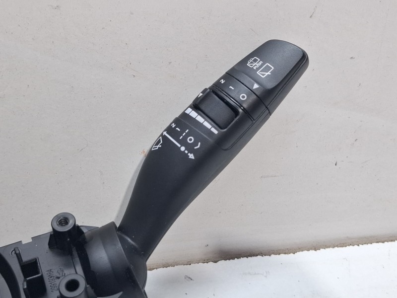 Recambio de mando multifuncion para kia stonic (yb) 1.2 cvvt referencia OEM IAM 93403h8950  