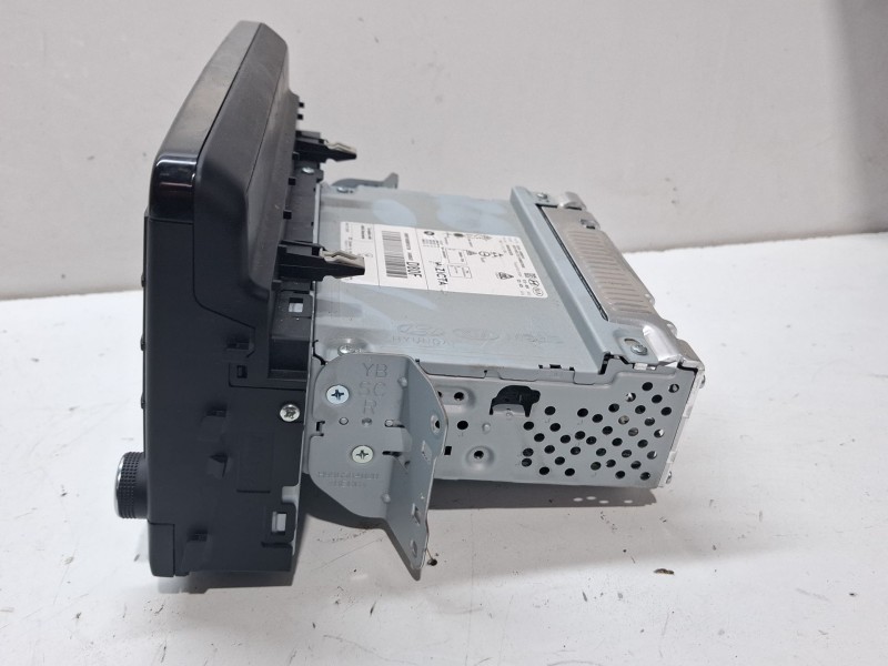 Recambio de sistema audio / radio cd para kia stonic (yb) 1.2 cvvt referencia OEM IAM 96160H8800FHV  