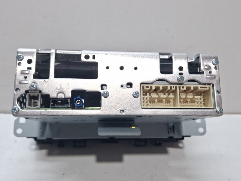 Recambio de sistema audio / radio cd para kia stonic (yb) 1.2 cvvt referencia OEM IAM 96160H8800FHV  