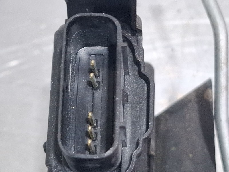 Recambio de cerradura puerta delantera izquierda para kia stonic (yb) 1.2 cvvt referencia OEM IAM 81310H8040  