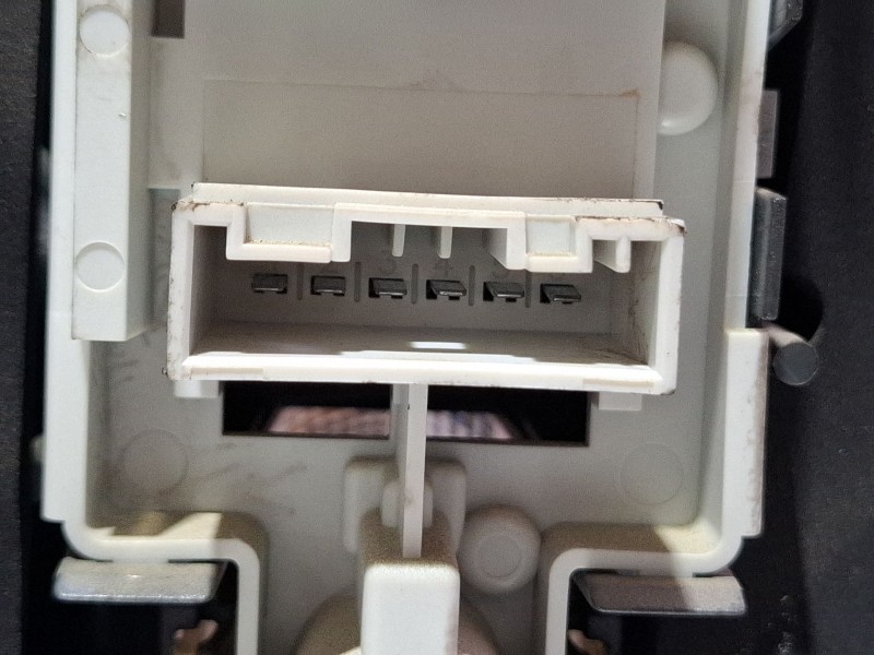 Recambio de piloto trasero derecho para bmw 3 (e46) 318 i referencia OEM IAM 6934162  