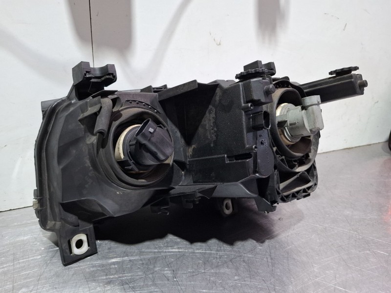 Recambio de faro delantero derecho para bmw 3 (e46) 318 i referencia OEM IAM 6901970  