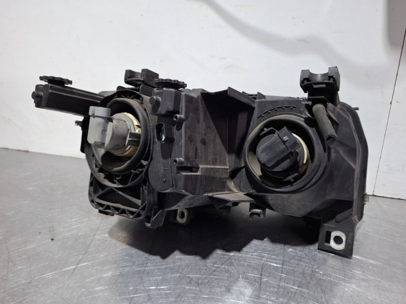 Recambio de faro delantero izquierdo para bmw 3 (e46) 318 i referencia OEM IAM 6901969 / 0301187201  