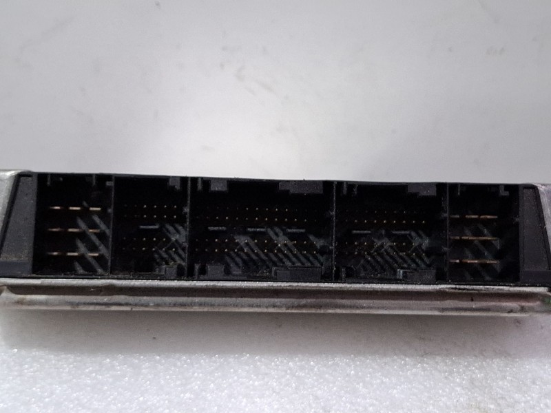 Recambio de centralita motor para bmw 3 (e46) 318 i referencia OEM IAM 7523838 / 0261209005  