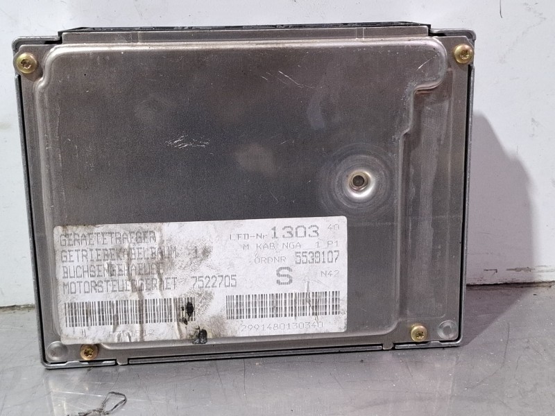 Recambio de centralita motor para bmw 3 (e46) 318 i referencia OEM IAM 7523838 / 0261209005  