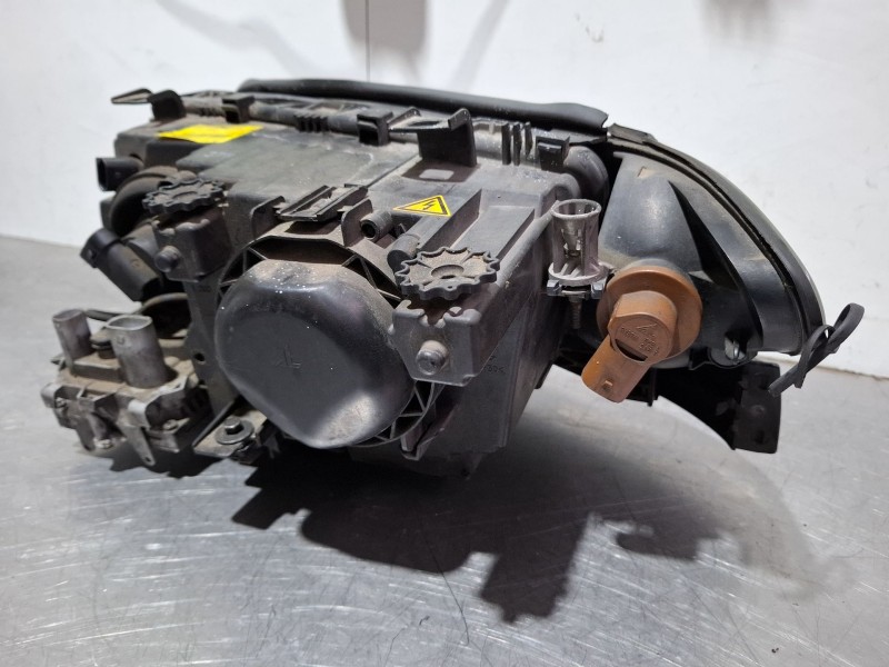 Recambio de faro delantero derecho para bmw 3 (e46) 318 i referencia OEM IAM 6910968  