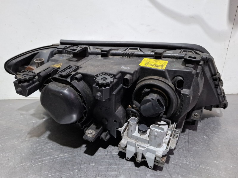 Recambio de faro delantero izquierdo para bmw 3 (e46) 318 i referencia OEM IAM 6910967  