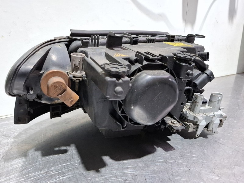 Recambio de faro delantero izquierdo para bmw 3 (e46) 318 i referencia OEM IAM 6910967  