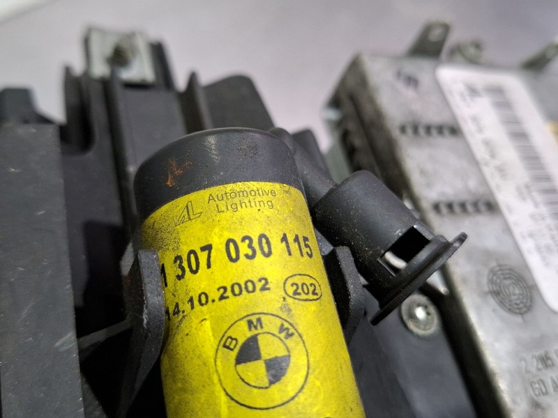 Recambio de faro delantero izquierdo para bmw 3 (e46) 318 i referencia OEM IAM 6910967  