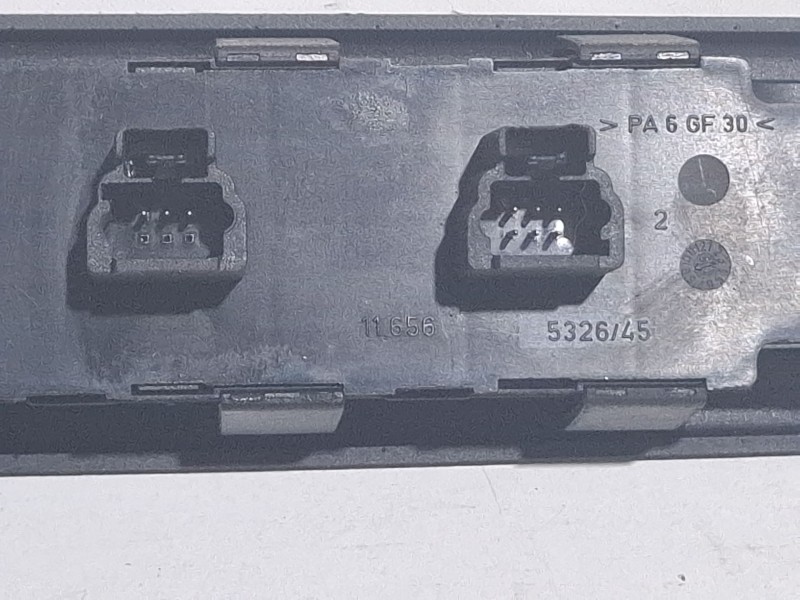 Recambio de mando elevalunas delantero izquierdo para peugeot 307 referencia OEM IAM 96531124XT  