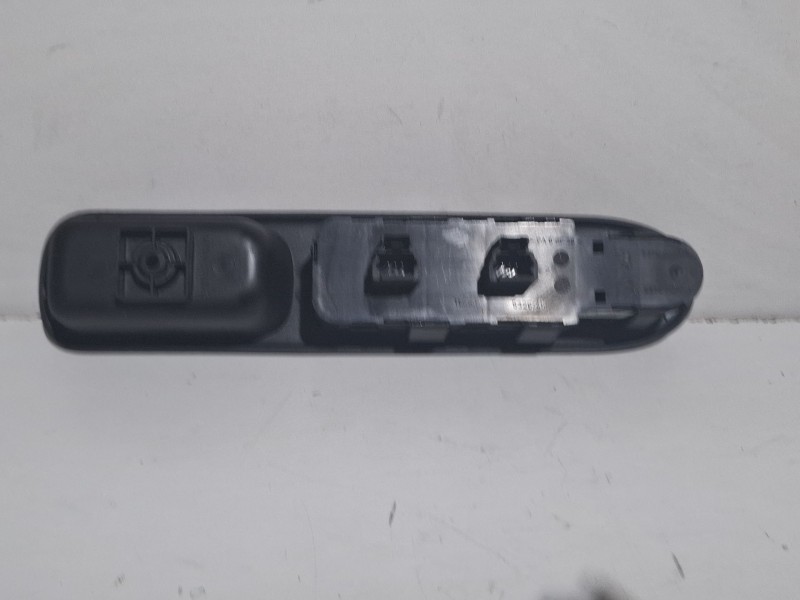 Recambio de mando elevalunas delantero izquierdo para peugeot 307 referencia OEM IAM 96531124XT  