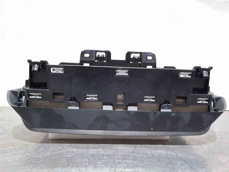 Recambio de pantalla navegador para peugeot 2008 i (cu_) 1.2 thp 130 / puretech 130 referencia OEM IAM 984145208000  