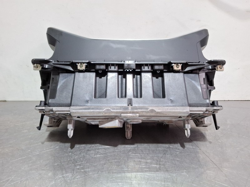 Recambio de cuenta kilometros para peugeot 2008 i (cu_) 1.2 thp 130 / puretech 130 referencia OEM IAM 9842710180  