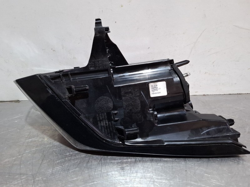 Recambio de piloto trasero izquierdo para peugeot 2008 i (cu_) 1.2 thp 130 / puretech 130 referencia OEM IAM FR2695010201  