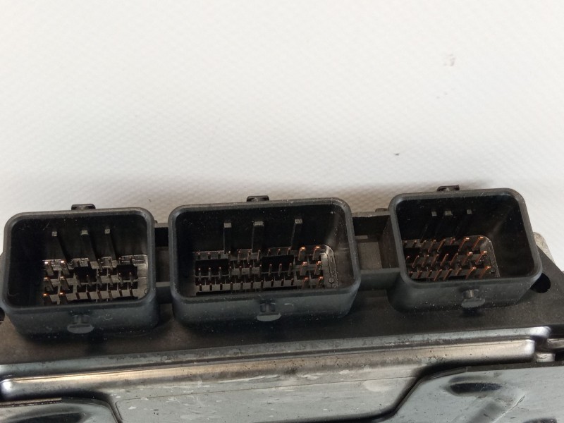 Recambio de centralita motor para peugeot 307 referencia OEM IAM 9658944580 0281011629 