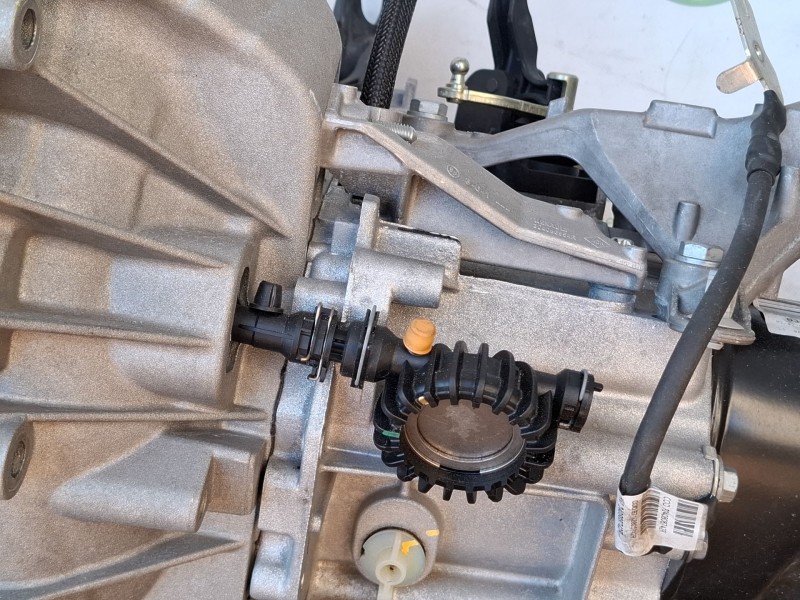 Recambio de caja cambios completa para dacia sandero iii 1.0 tce 90 referencia OEM IAM JH3928  