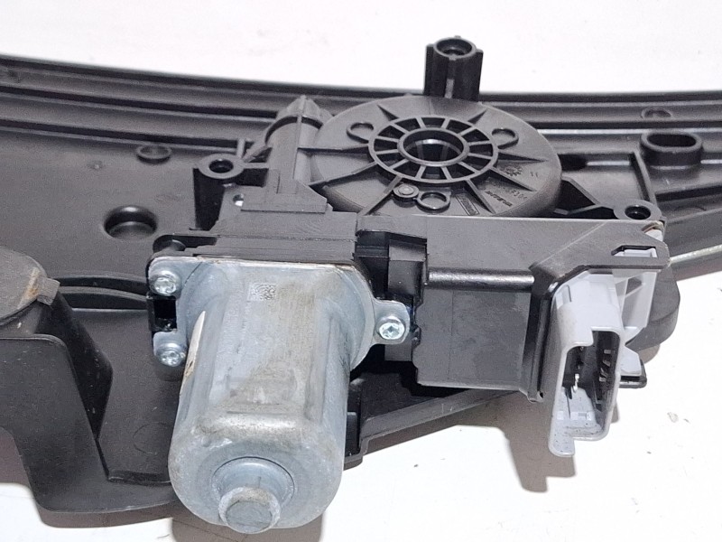 Recambio de elevalunas delantero izquierdo para peugeot 2008 i (cu_) 1.2 thp 130 / puretech 130 referencia OEM IAM 9828130780  