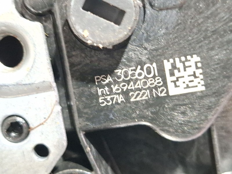 Recambio de cerradura puerta trasera izquierda para peugeot 2008 i (cu_) 1.2 thp 130 / puretech 130 referencia OEM IAM PSA305601