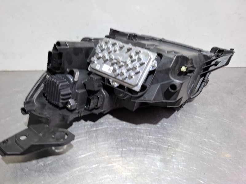 Recambio de faro delantero derecho para peugeot 2008 i (cu_) 1.2 thp 130 / puretech 130 referencia OEM IAM 9841641980  