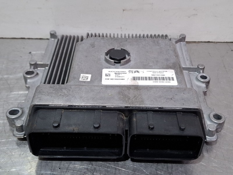 Recambio de centralita motor para peugeot 2008 i (cu_) 1.2 thp 130 / puretech 130 referencia OEM IAM 9821501480 / 9815023380  