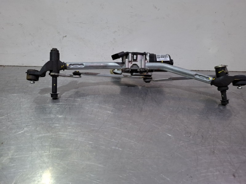 Recambio de motor limpia delantero para peugeot 2008 i (cu_) 1.2 thp 130 / puretech 130 referencia OEM IAM 9824784980  