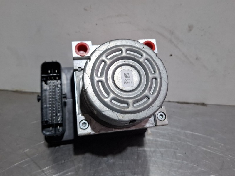 Recambio de modulo abs para peugeot 2008 i (cu_) 1.2 thp 130 / puretech 130 referencia OEM IAM 9842946180  