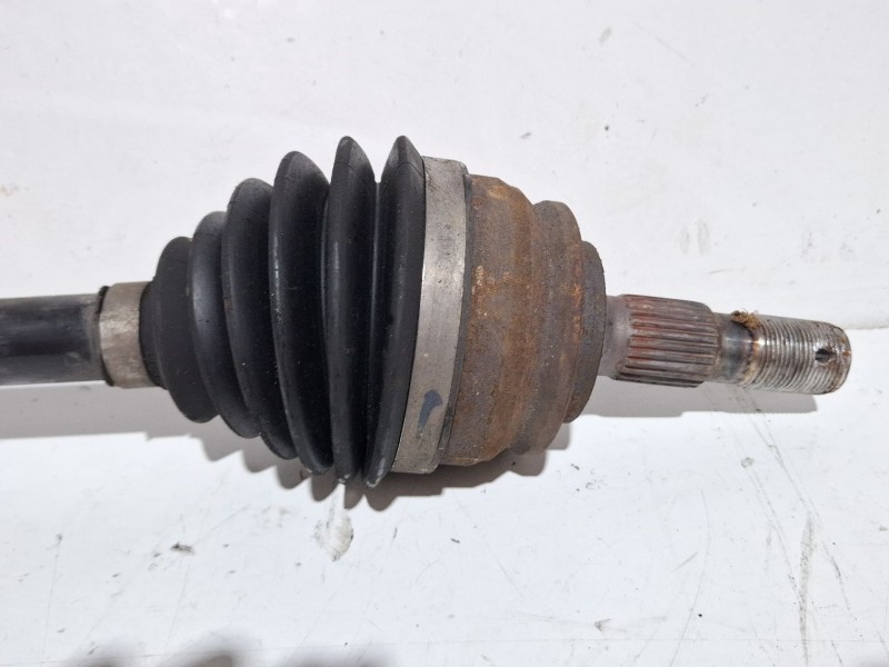 Recambio de transmision delantera izquierda para peugeot 2008 i (cu_) 1.2 thp 130 / puretech 130 referencia OEM IAM 9824878280  