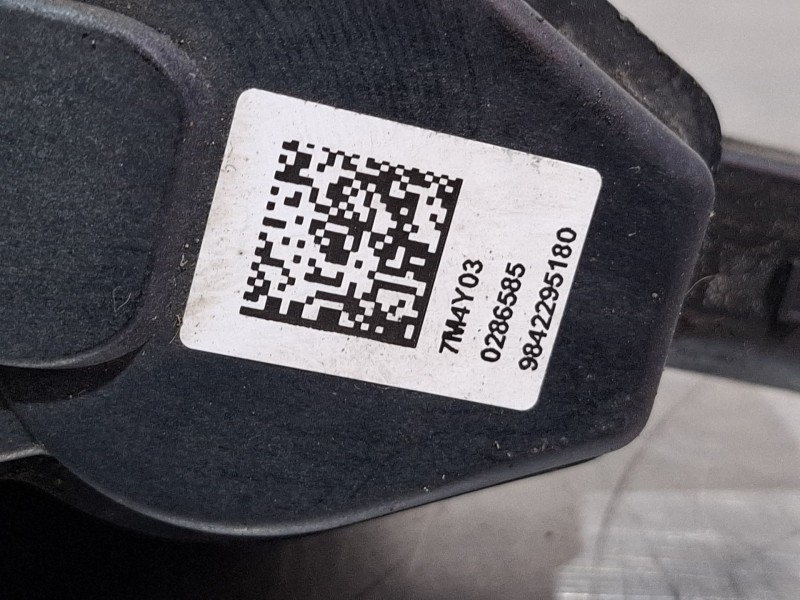 Recambio de pinza freno trasera derecha para peugeot 2008 i (cu_) 1.2 thp 130 / puretech 130 referencia OEM IAM 9842295180  