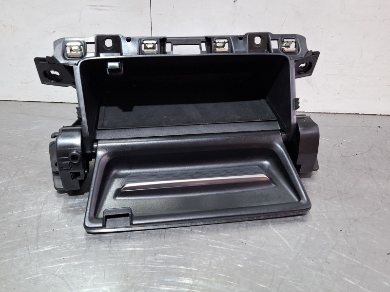 Recambio de guantera para peugeot 2008 i (cu_) 1.2 thp 130 / puretech 130 referencia OEM IAM MOU022854  