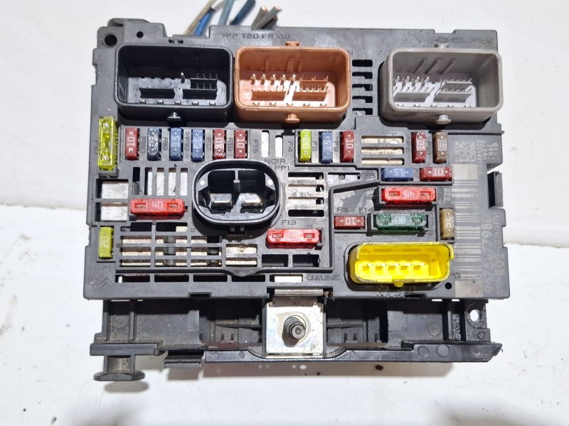 Recambio de centralita bsm para peugeot 407 referencia OEM IAM 9675877980  